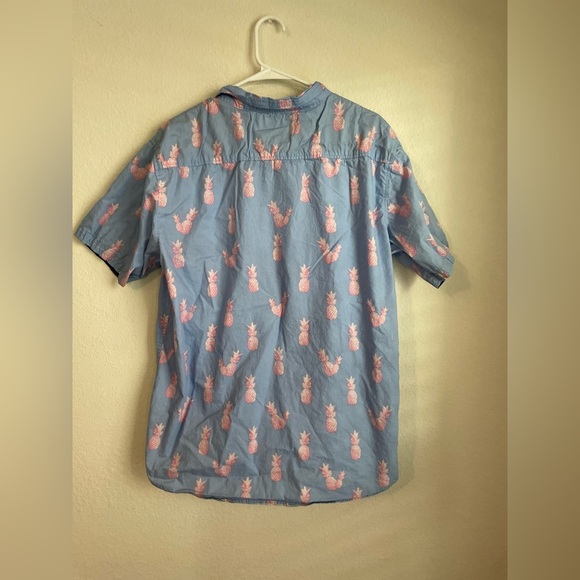 Distortion Men's Modern Short Sleeve Pineapple Print Button-Up Shirt Size XXL - Picture 5 of 5